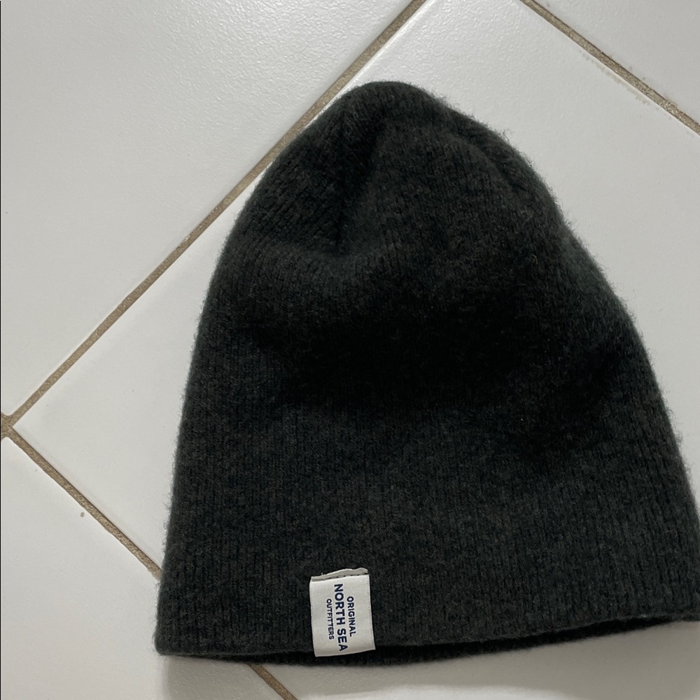 Barbour Charcoal Knit Hat